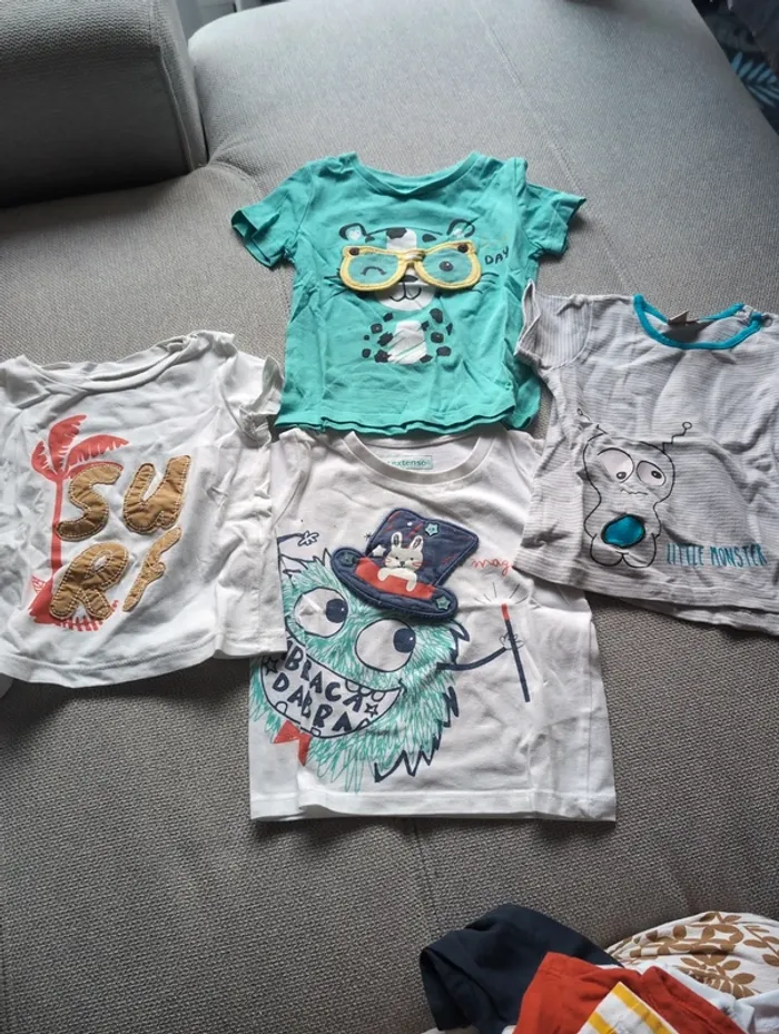 Lot 4 t-shirt manche courte 9 mois
