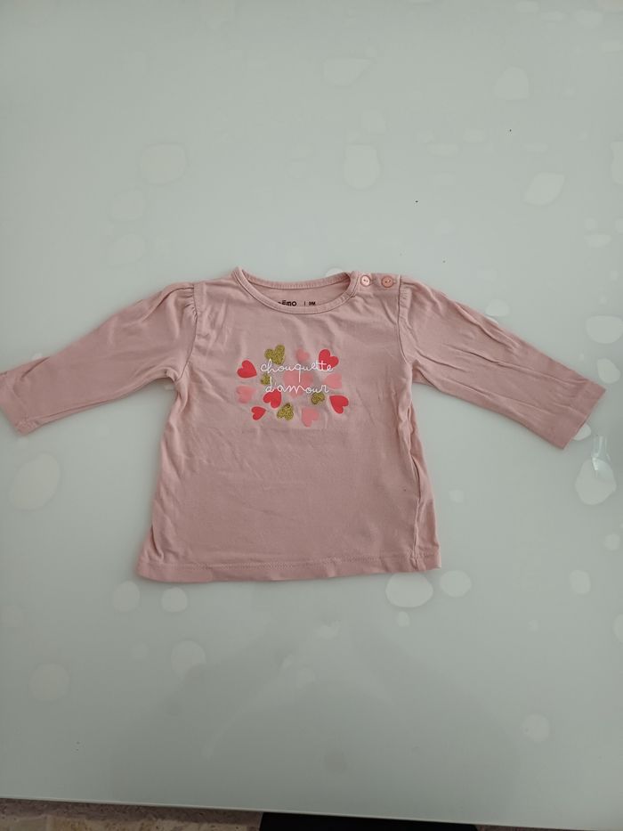 Tee-shirt neuf taille 9 mois
