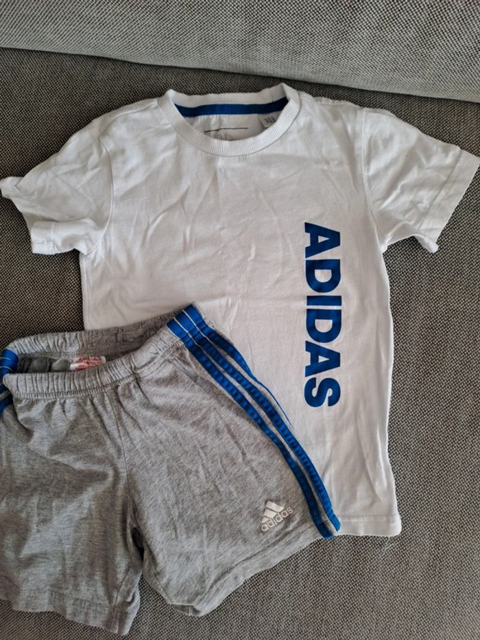 Ensemble short tee shirt - photo numéro 2