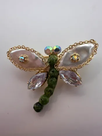 Broche artisanale