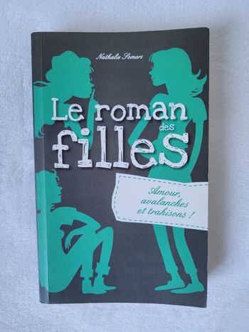 Le roman des filles Tome 2 TBE