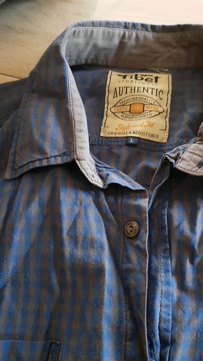 Chemise manches longues taille L