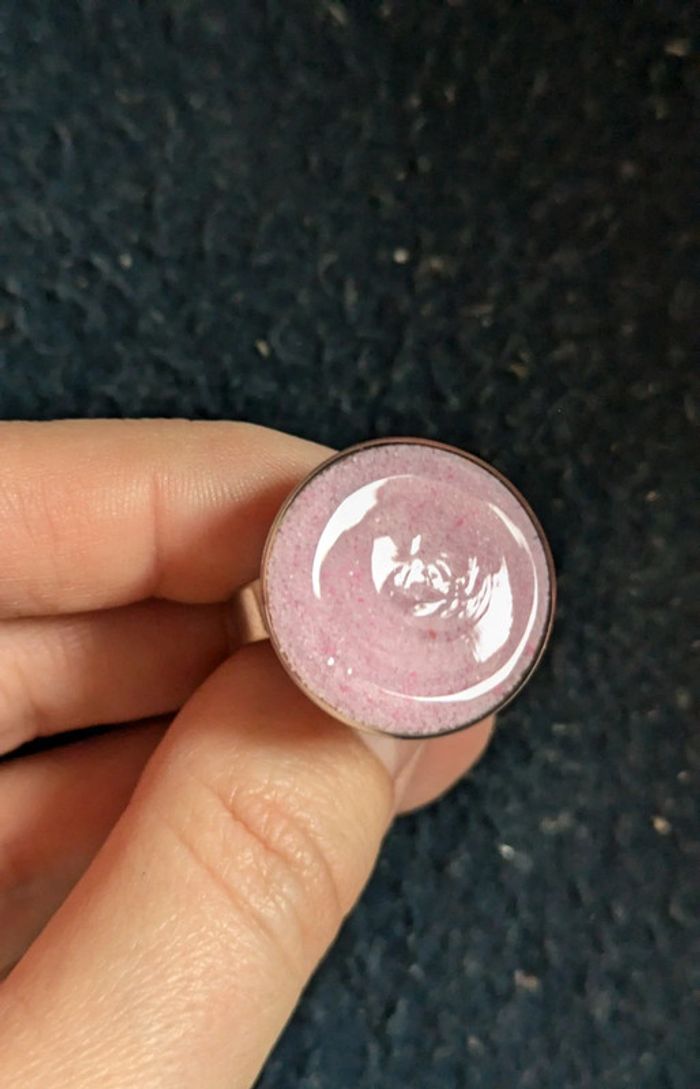 Bague en verre ronde style pylônes - photo numéro 3