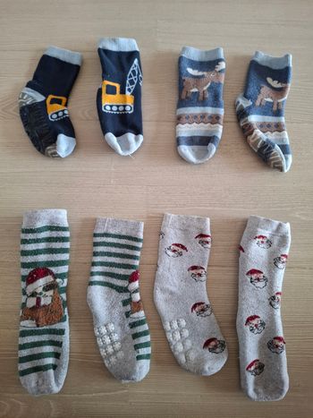 Lot chaussettes T.23/24