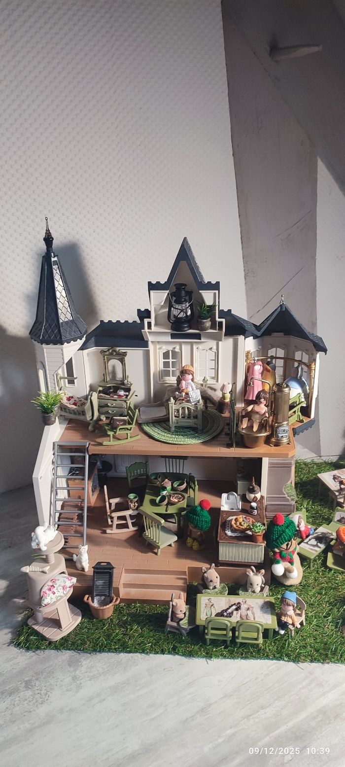 Manoir playmobil spirit customisé