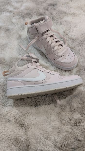 Nike Court Borough Mid 2 coloris Rose taille 38