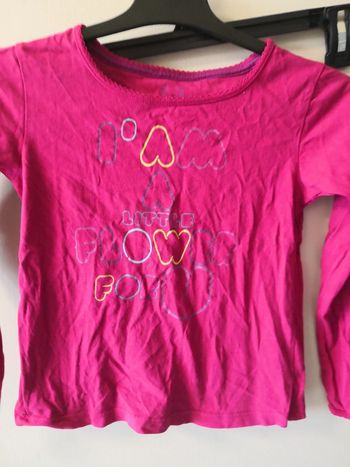 Tee shirt manches longues rose inscription