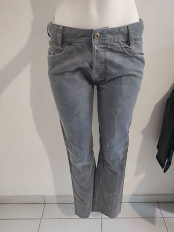 #kytie42homme. Jeans taille 42