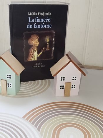 📚 École des loisirs  La fiancée du fantôme