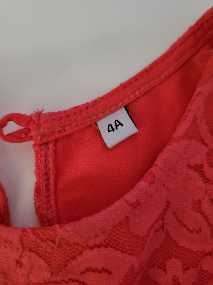 Robe de tellement fille 4 ans tees bon état - photo numéro 3