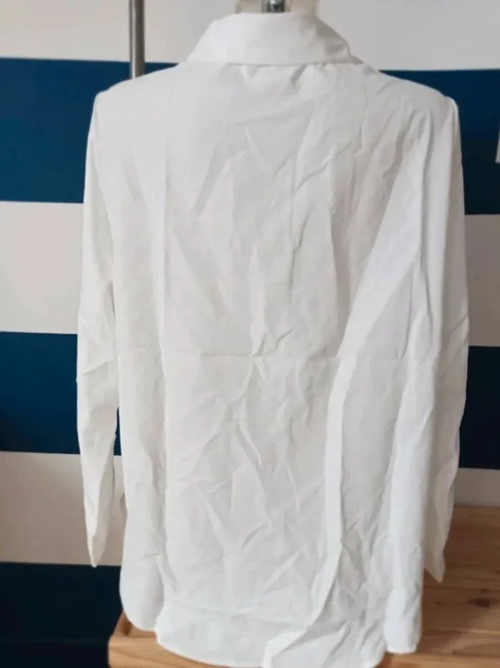 Chemise manches longues blanche neuve Shein femme taille 0XL (46) - photo numéro 4