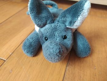 Peluche éléphant