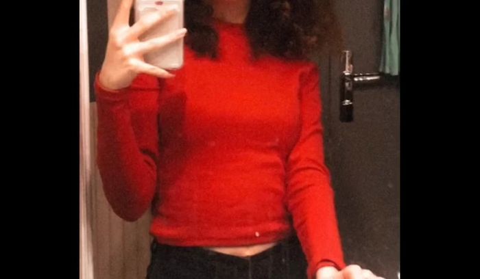 Haut rouge basique à manches longues – élégant & confortable - photo numéro 4