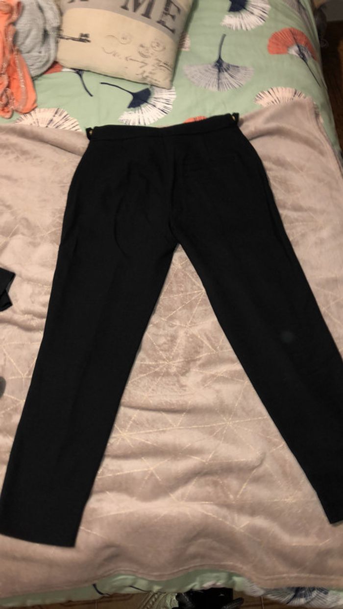 Pantalon noir - photo numéro 4