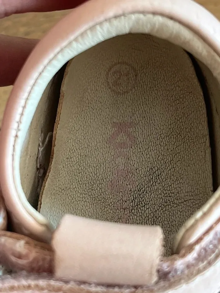 Chaussures en cuir rose Kickers - photo numéro 3