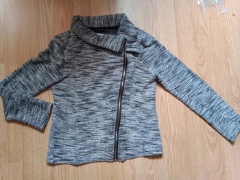Gilet fille taille XS 14 ans 🌞