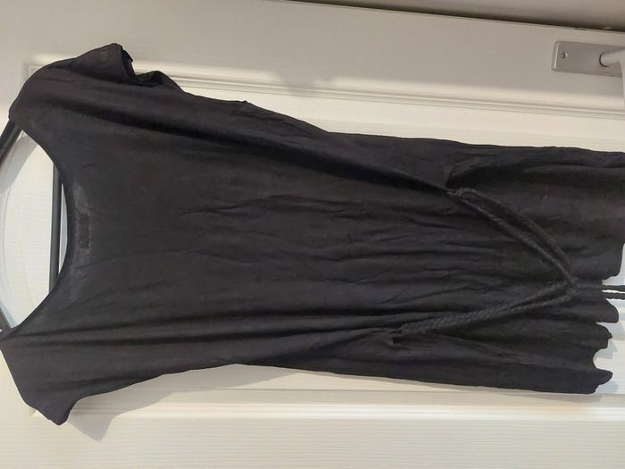 robe noir taille 46/48 - photo numéro 3