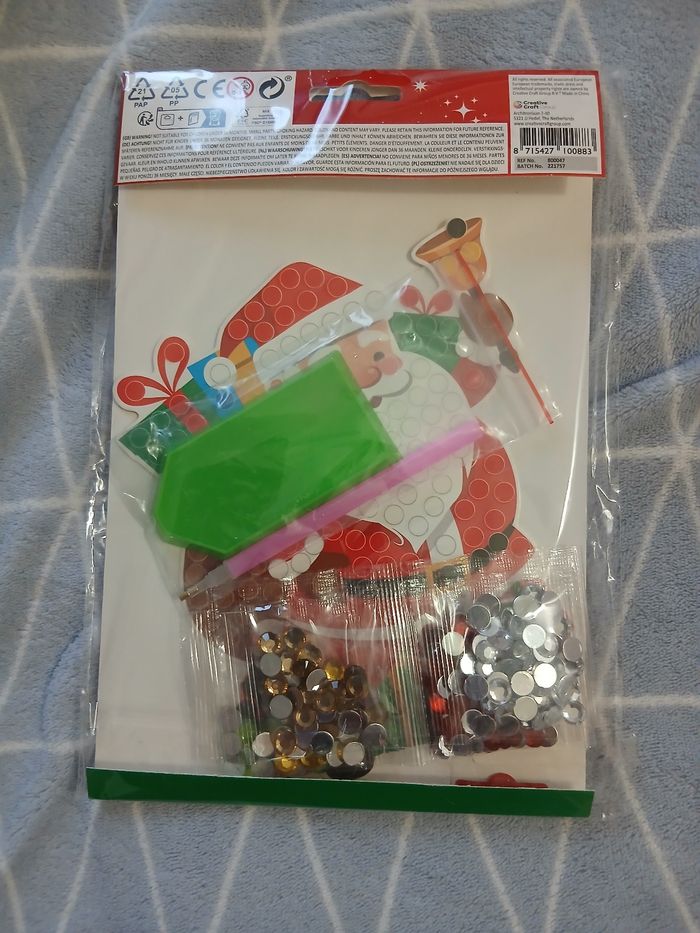 Kit créatif: Père-Noël à décorer avec perles diamant plates - photo numéro 4