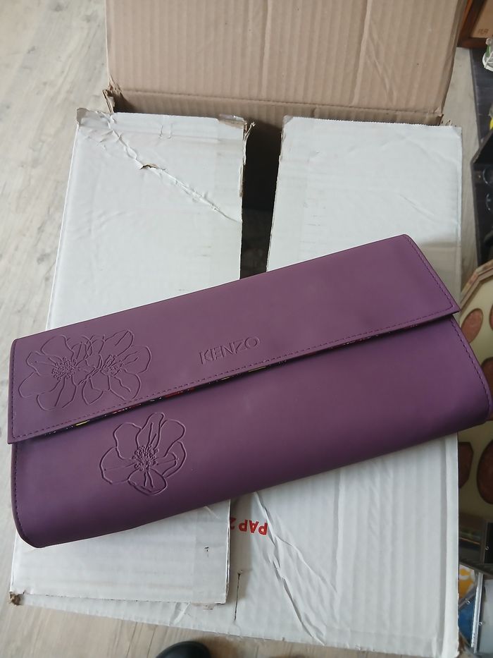 Pochette Kenzo