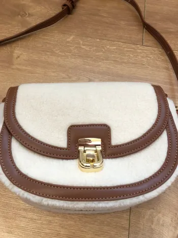 Sac bandoulière moumoute beige et camel