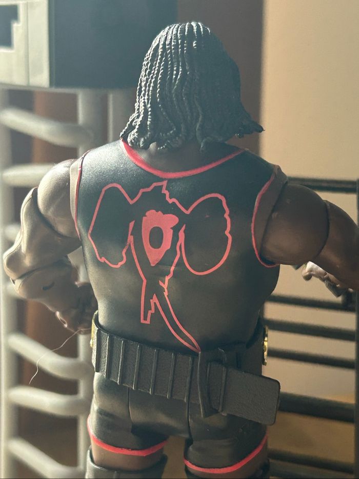 Mark Henry WWE Action Figure - photo numéro 3