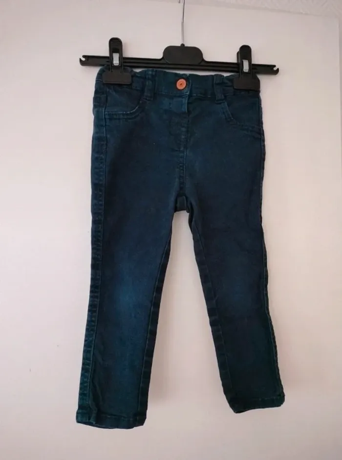 (c) pantalon bleu marine Kiabi 24m - photo numéro 3
