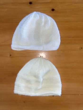 Lot de 2 bonnets fait main