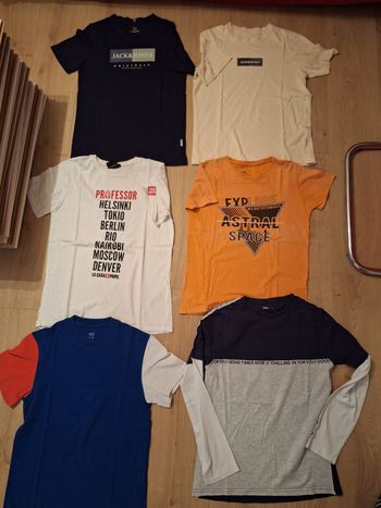 6 tee-shirts manches courte  dont 1 manche longue 14 ans