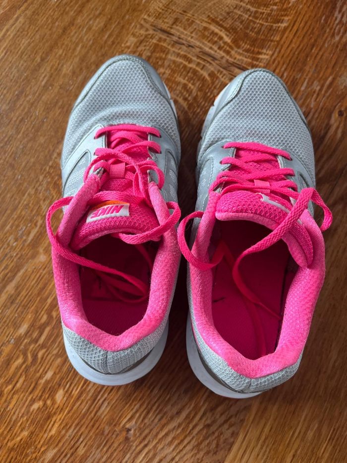 Baskets Nike,  Pointure 38 - photo numéro 3