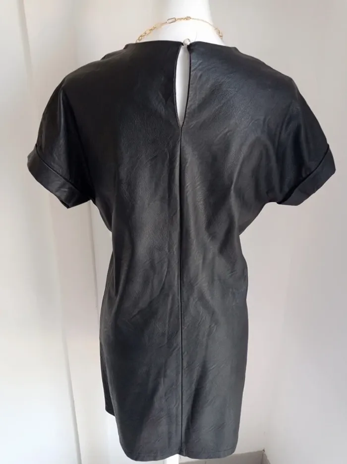 Robe noire en simili cuir New Collection - photo numéro 4