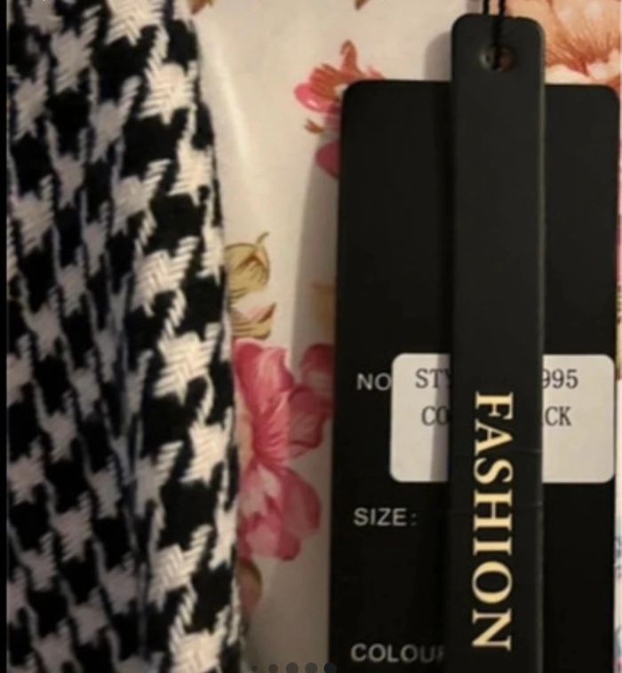 Blazer pied-de-poule neuf – chic & épais pour mi-saison 🖤 - photo numéro 3