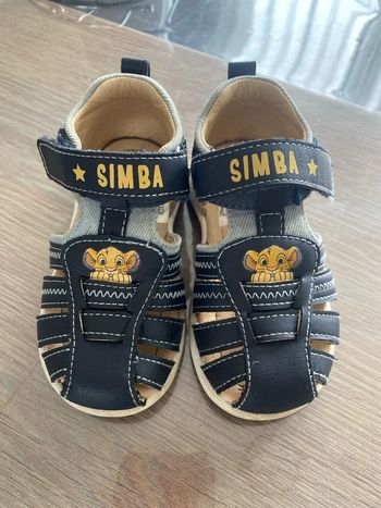 Chaussure roi lion simba