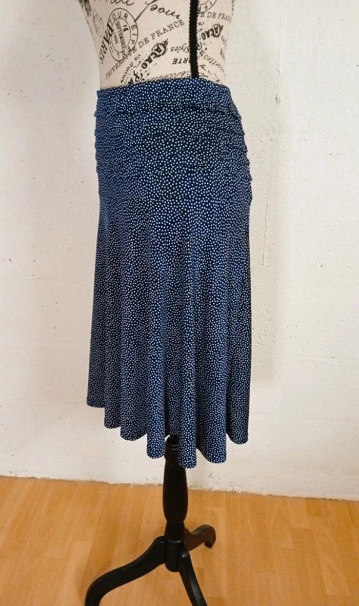 💙 Jolie jupe fluide marine et blanche – RIU – Taille 4 – Très bon état - photo numéro 3