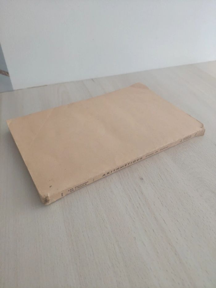 Livre ancien arithmétique classe de sixième Desbats Durand 1949 - photo numéro 3