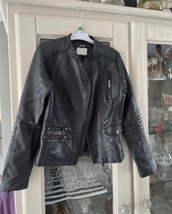 Veste noire similicuir