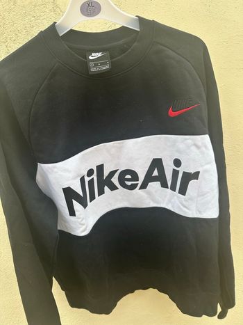 Pull Nike 