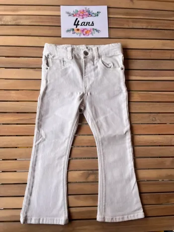 Jean évasé blanc Zara 4 ans