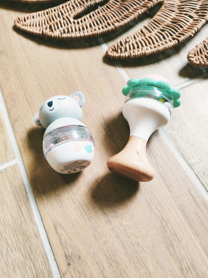 🐨Lot de 2 hochets en bois et plastique panda et fleur marque Vertbaudet - photo numéro 2