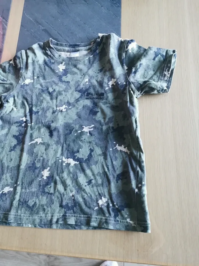 T-shirt camouflage Decathlon 6 ans - photo numéro 2