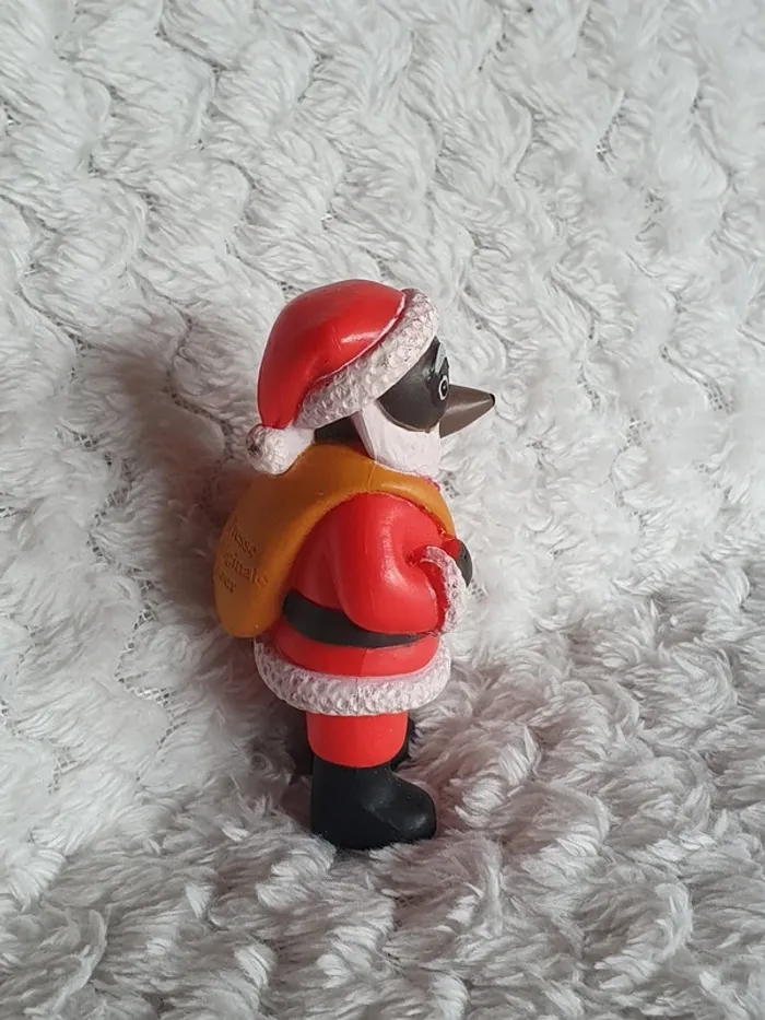 Jouet figurine Petit Ours Brun en Père Noël - photo numéro 2