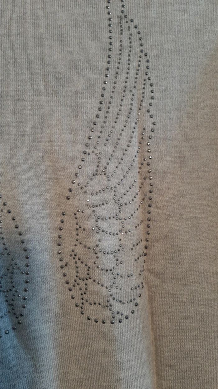 Pull col V gris T2 - photo numéro 3