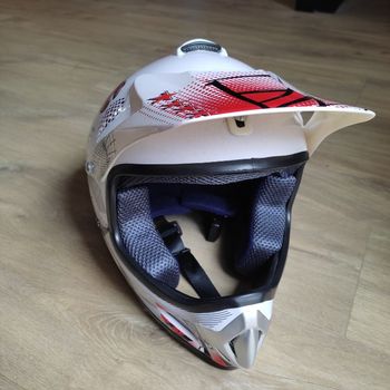 Casque Moto Xtreme Motocross Taille M 57-58 CMS + Gants En Taille S