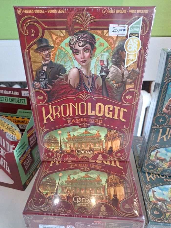 🧩 Kronologic : Paris 1920 – Jeu de logique et déduction (Neuf)