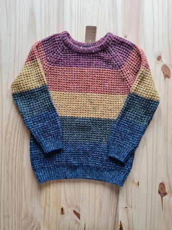 Pull Primark 6/7 ans 122 cm