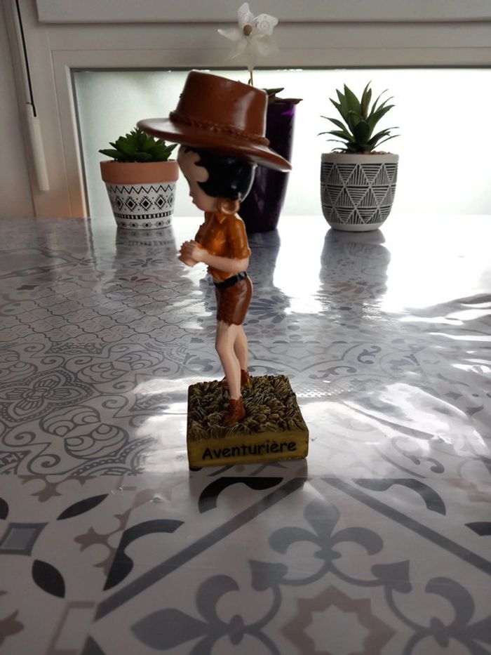 Betty Boop Aventurière - photo numéro 2