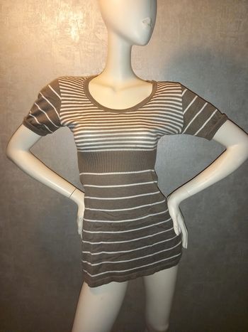 pull long marron rayé blanc kiabi taille 34/36