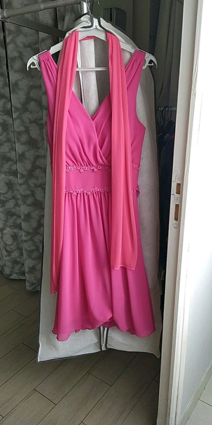 Robe rose