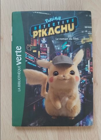 Livre pikachu détective
