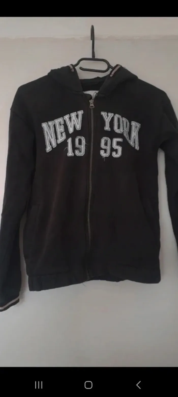 Veste pepperts 10 12 ans à capuche