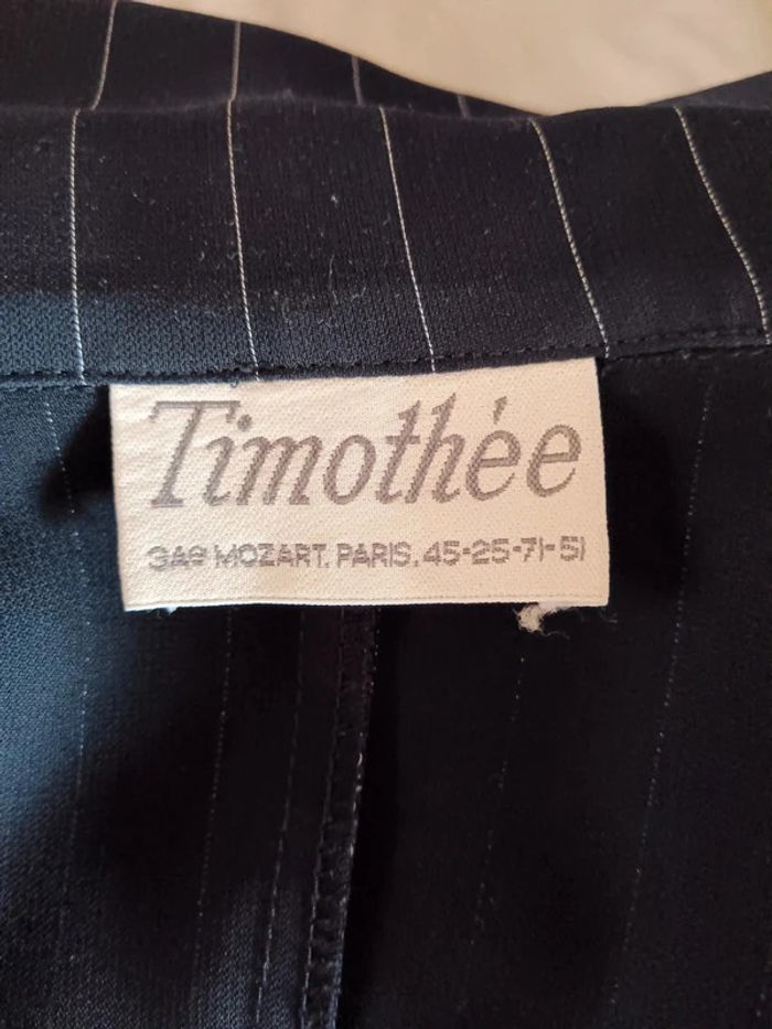 Ensemble tailleur blazer pantalon bleu marine rayures blanches - photo numéro 14